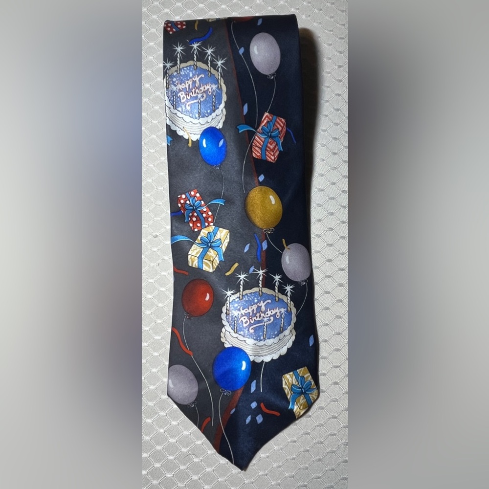Christian Pelini 100% Silk Handmade Birthday Tie - Picture 3 of 6